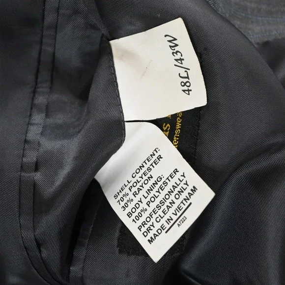 Kilburne & Fitch 48L 42x32 Gray Striped Mens Jacket Pants Suit